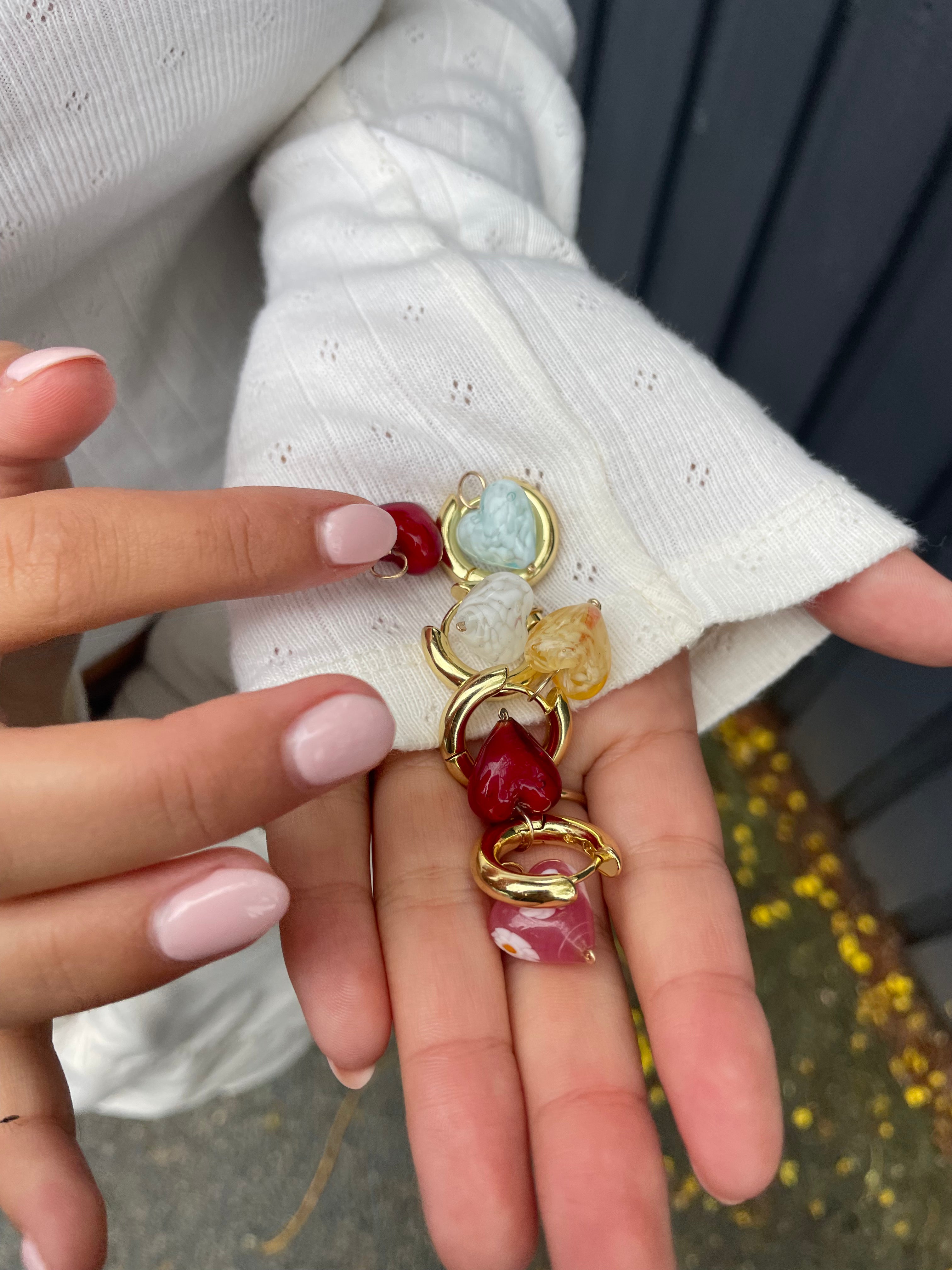 CHUNKY AMORE | Large White Hearts