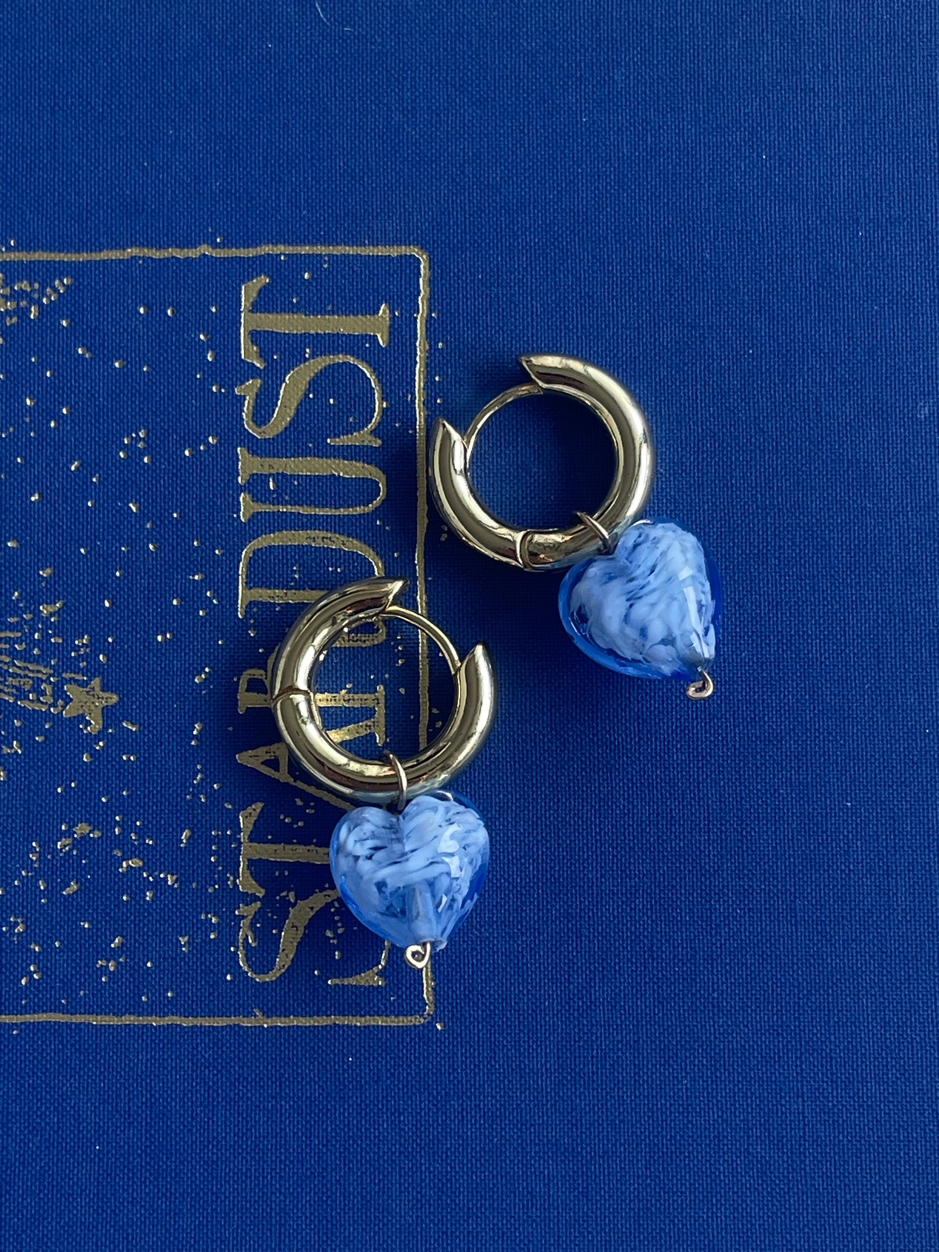 CHUNKY AMORE | Large Azure Blue Hearts