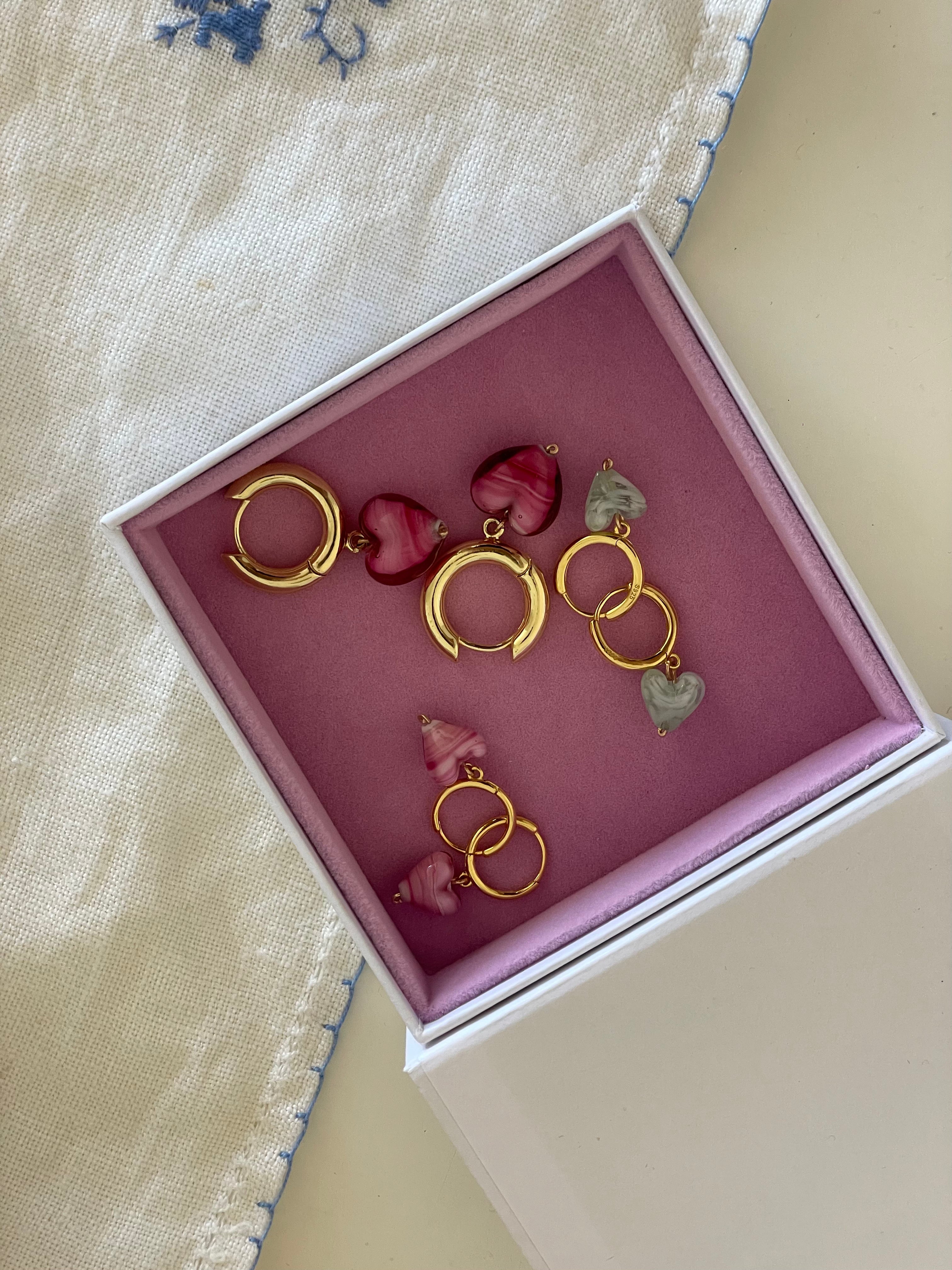 AMORE | Mint Cloudy Hearts