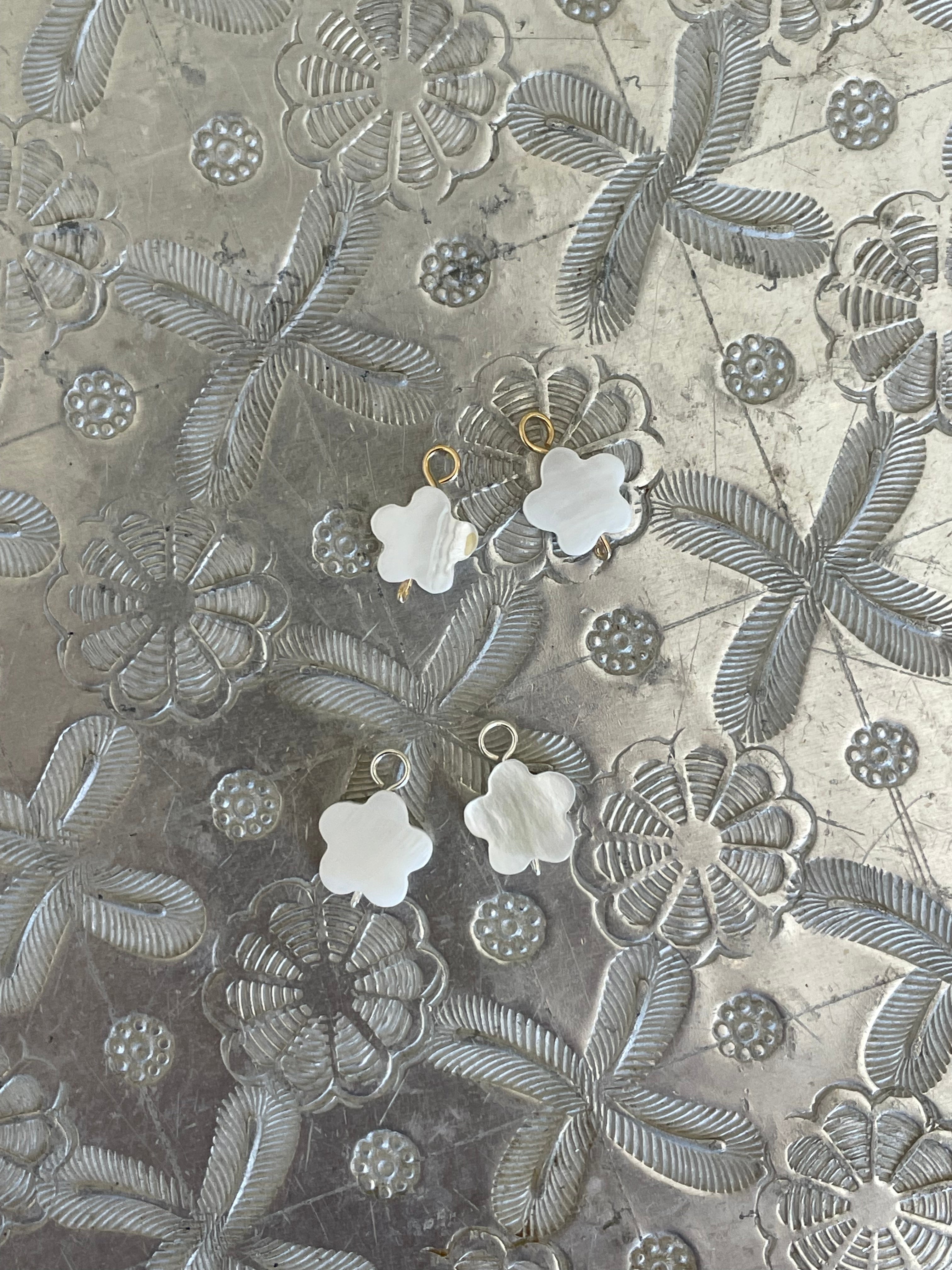 SHELL CHARMS | Flowers 🌸