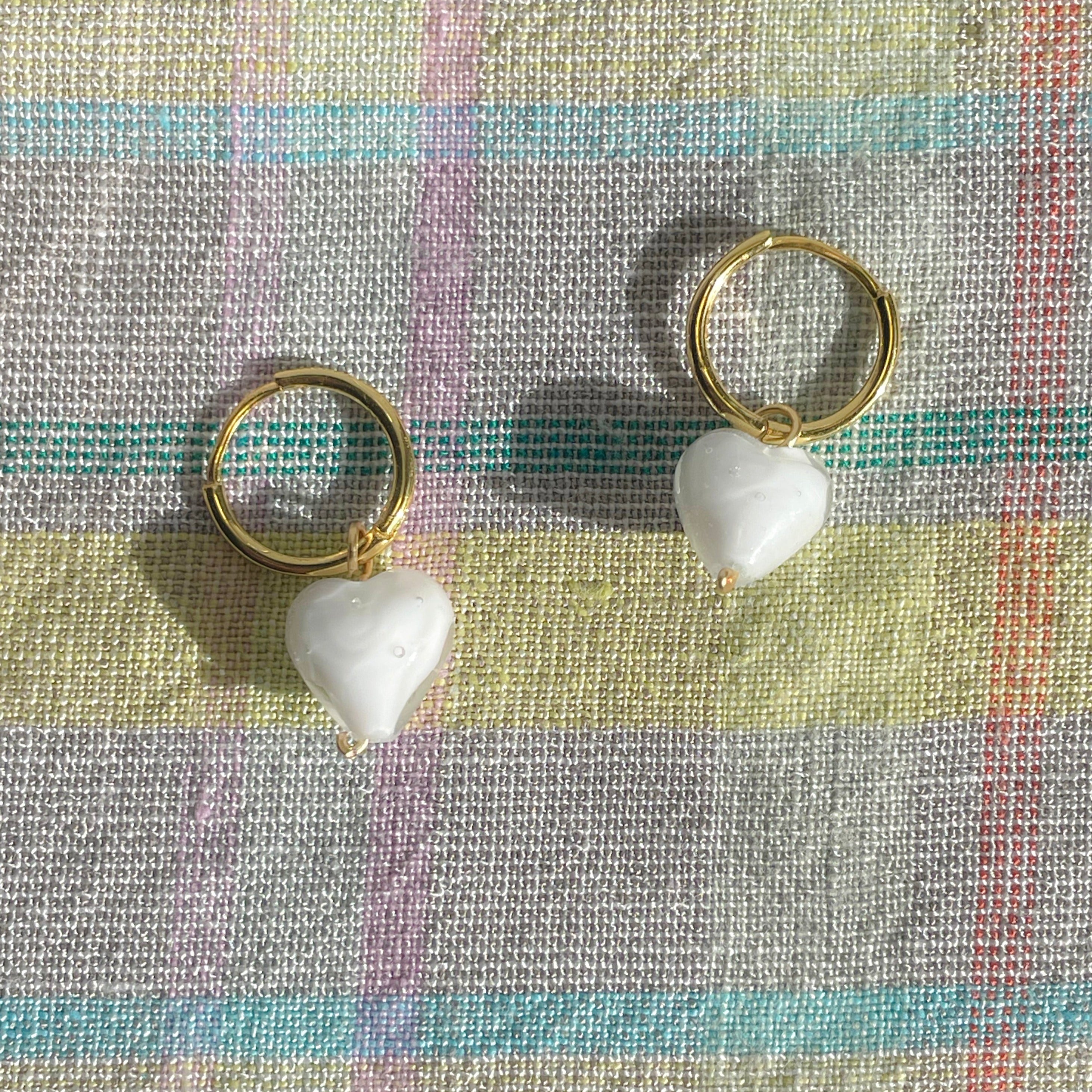 LIMITED EDITION AMORE Milky White | EARRINGS