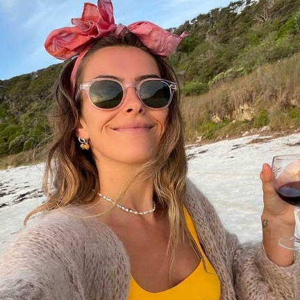 AMORE | Amber Cloudy Glass Hearts