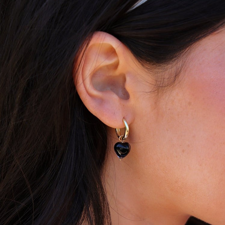 AMORE | Black Glass Hearts