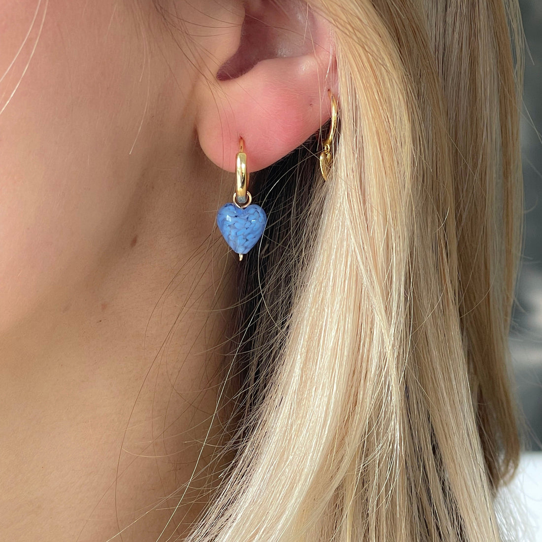 AMORE | Dark Blue Cloudy Glass Hearts