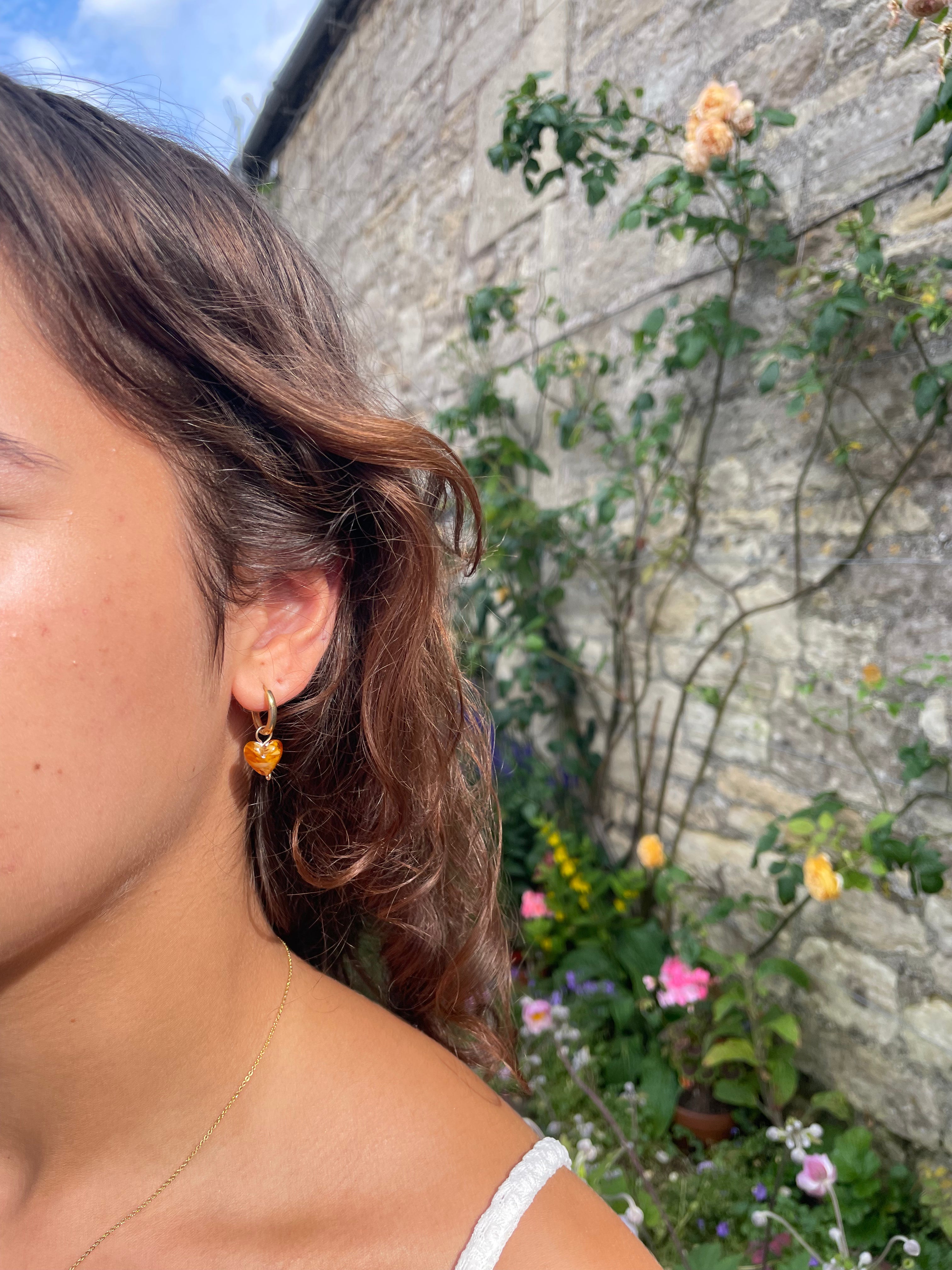 1 LEFT AMORE | Brown Glass Hearts