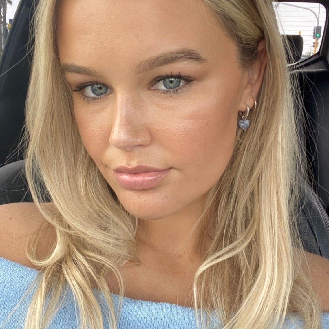 AMORE | Grey Cloudy Hearts