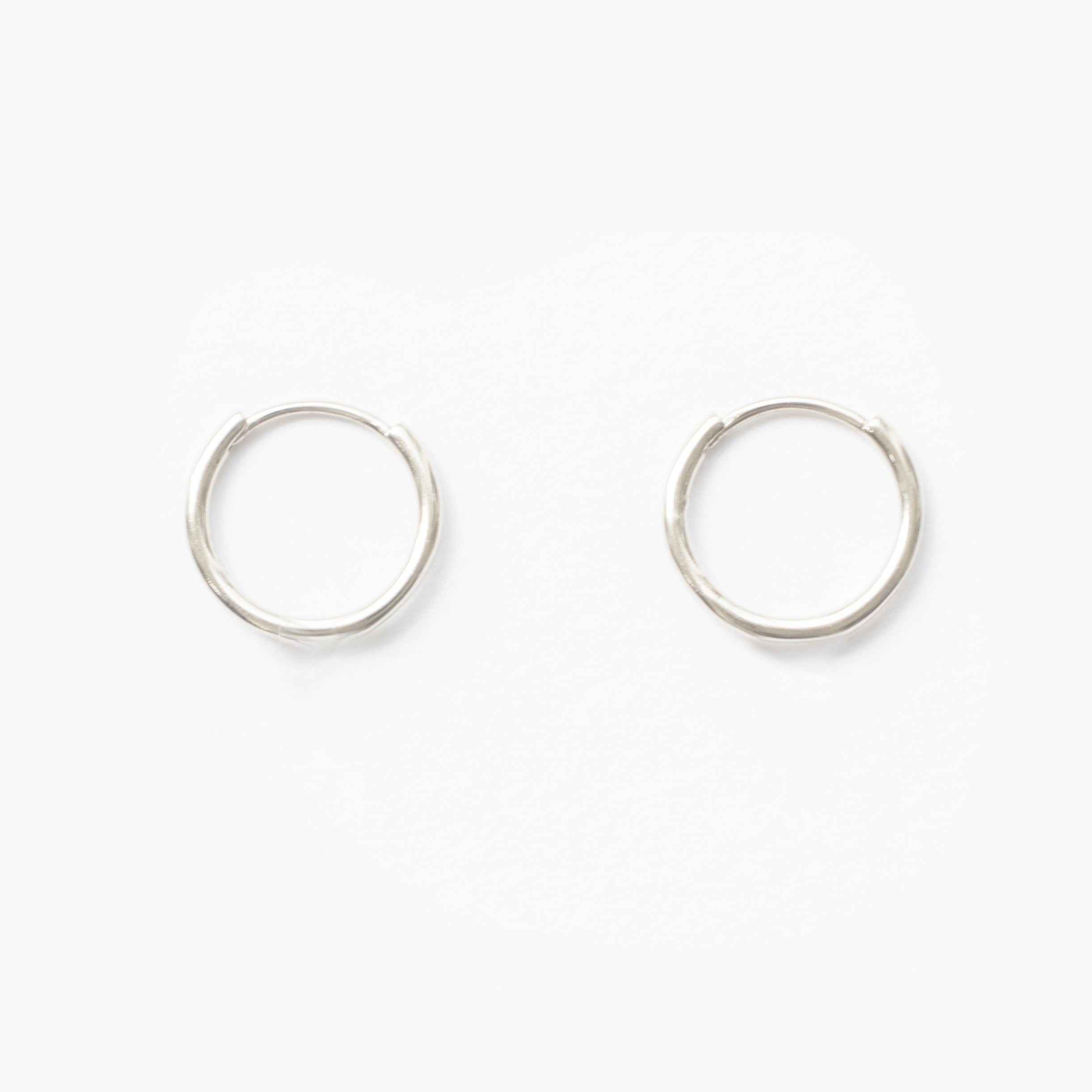 Plain Sleepers | Sterling Silver