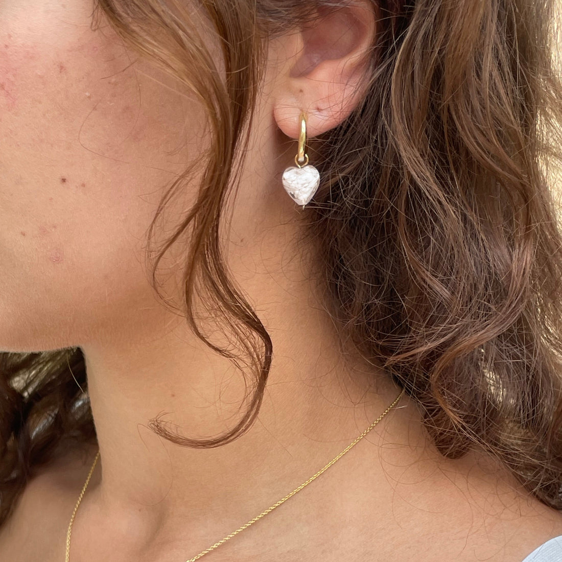 AMORE | White Cloudy Hearts