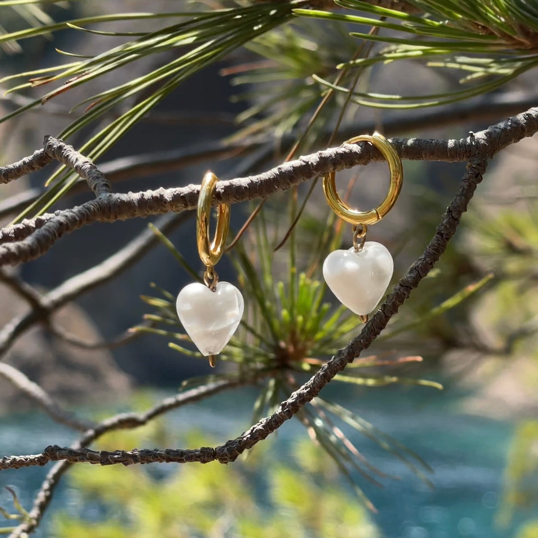 LIMITED EDITION AMORE Milky White | EARRINGS