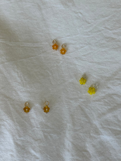 FLOWER CHARMS | Amber