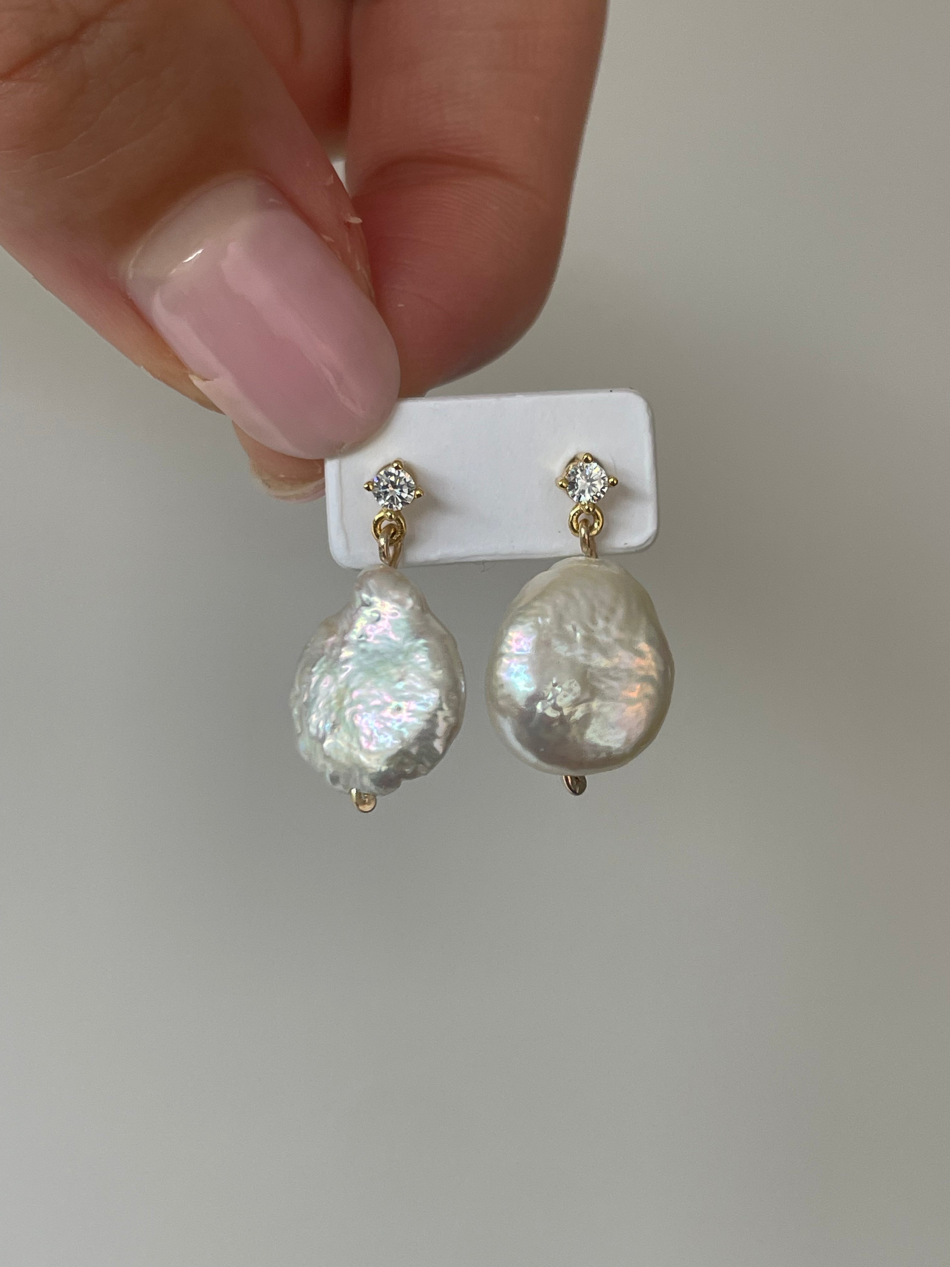 ONE-OFF Pearl Studs ✨