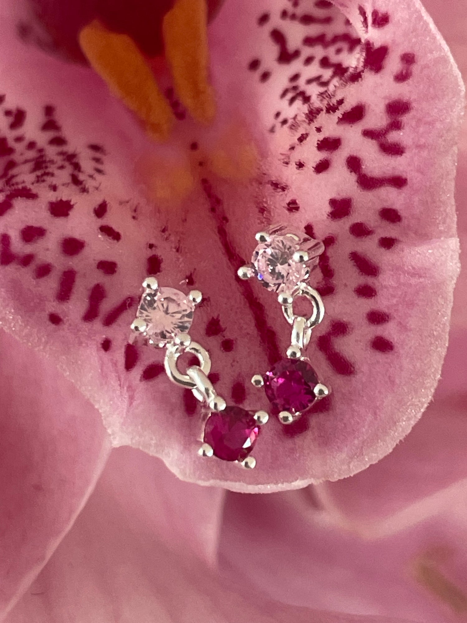 Droplet Studs | Piglet Pink