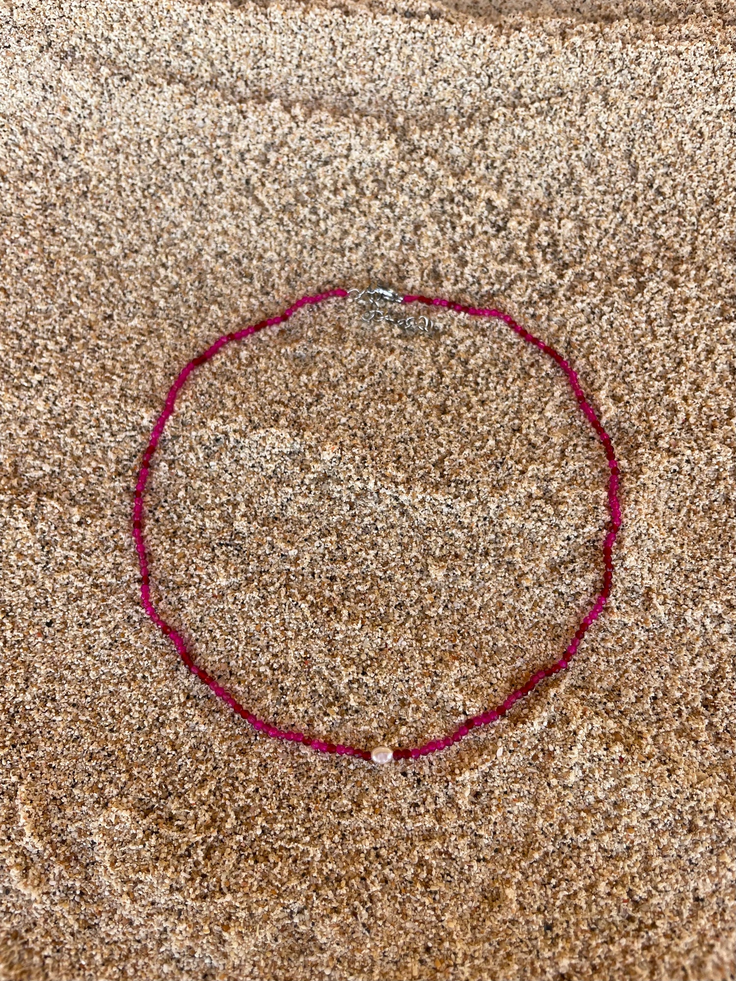 Euro-Summer Necklace | Magenta