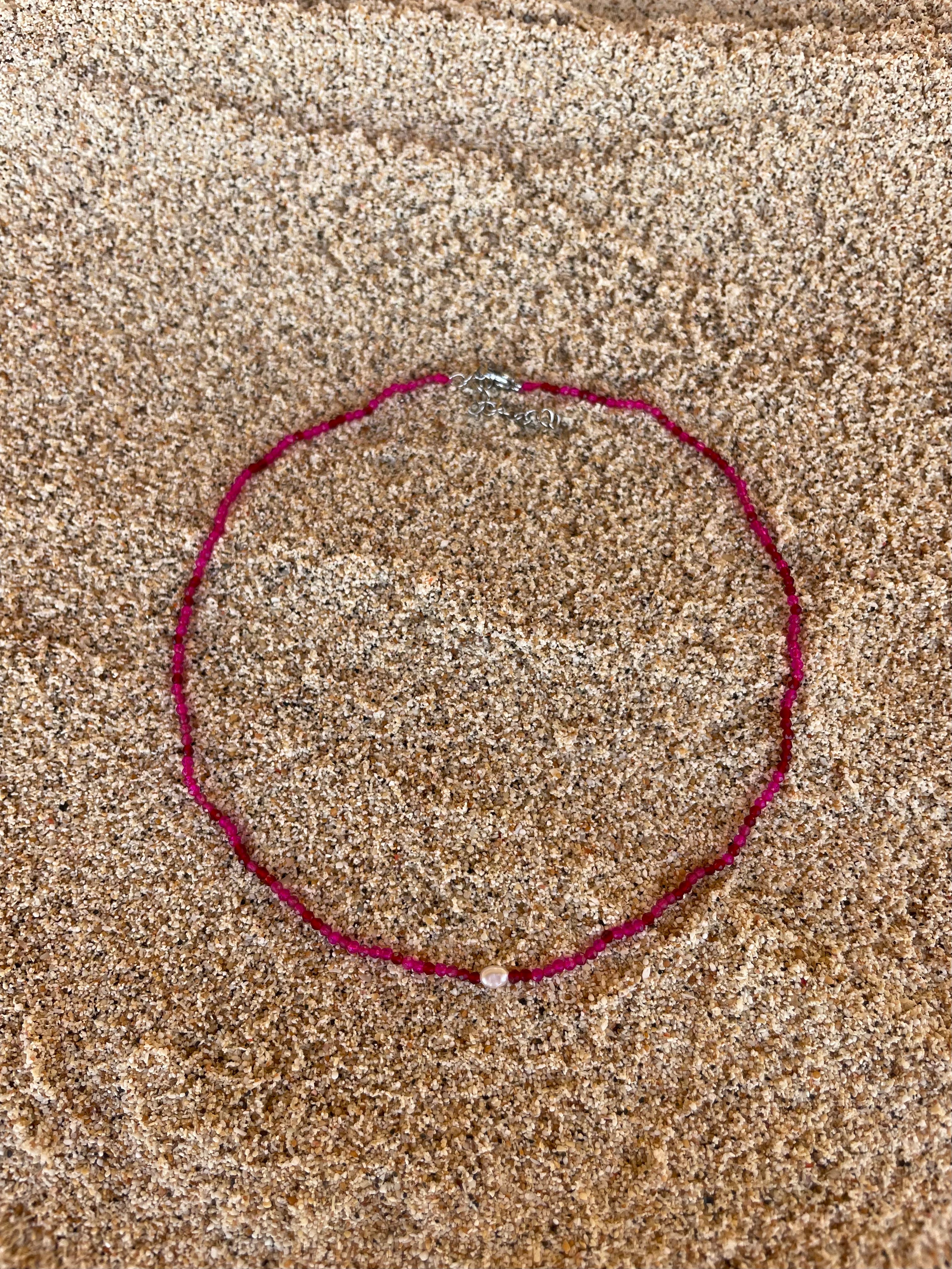 Euro-Summer Necklace | Magenta