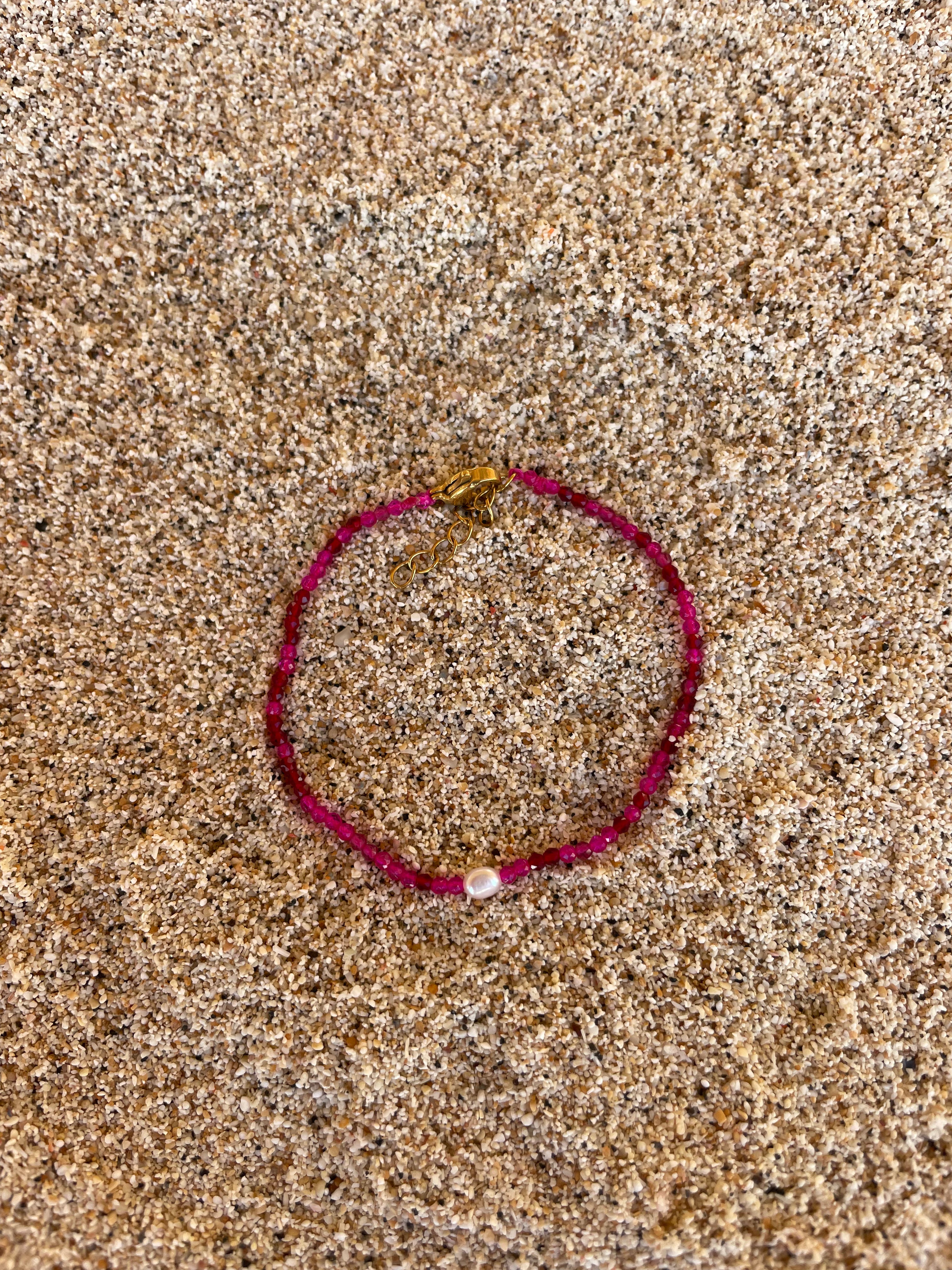 Euro-Summer Necklace | Magenta