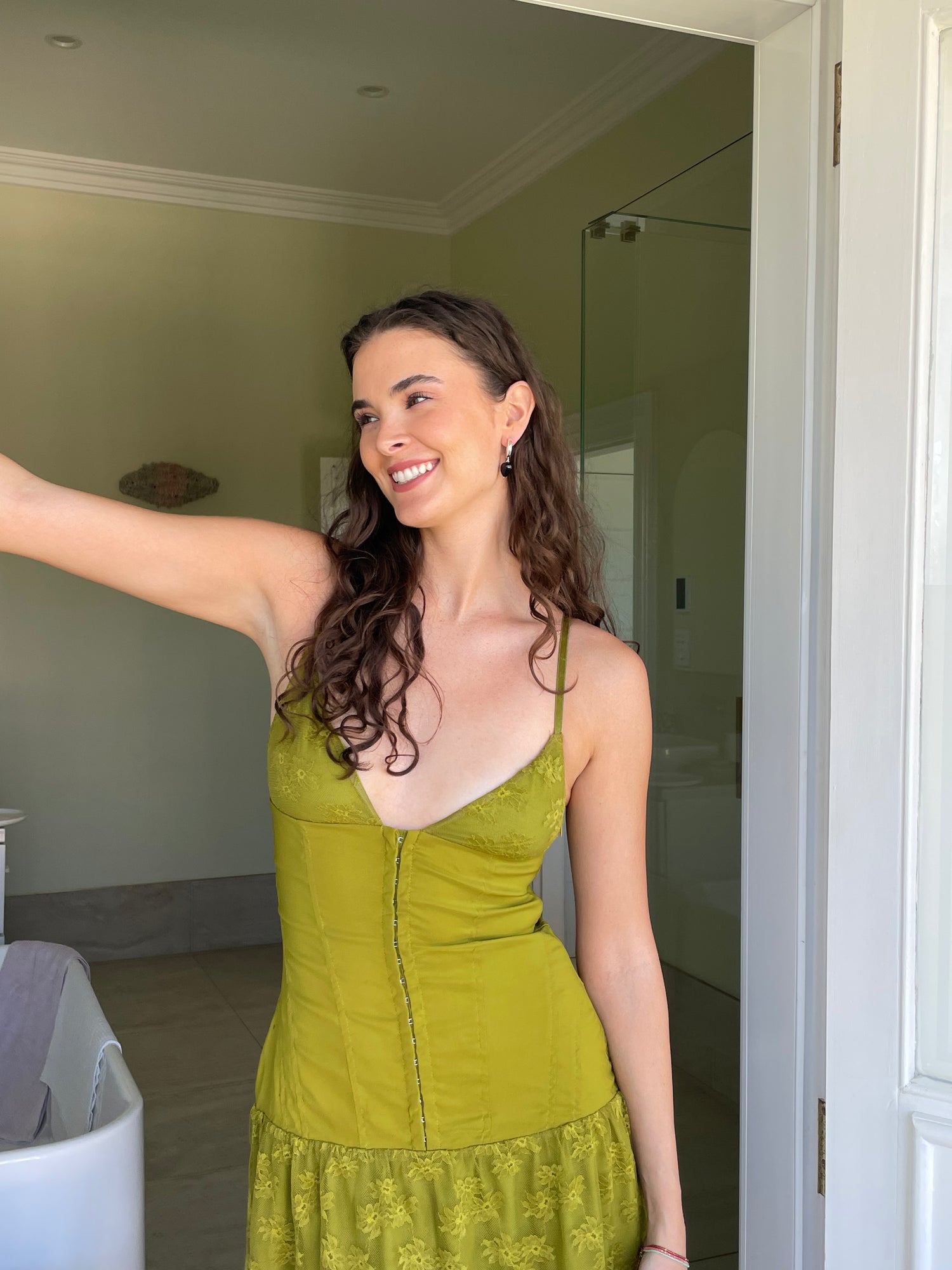 NEW CHUNKY AMORE | Black