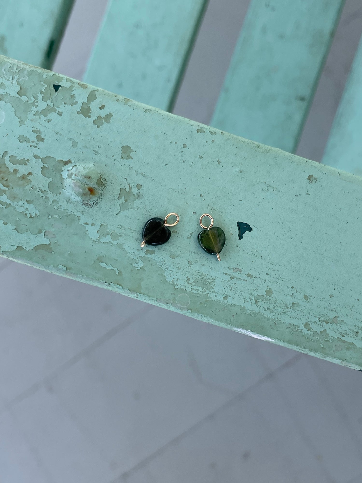 CHARMS Tourmaline Mini Hearts